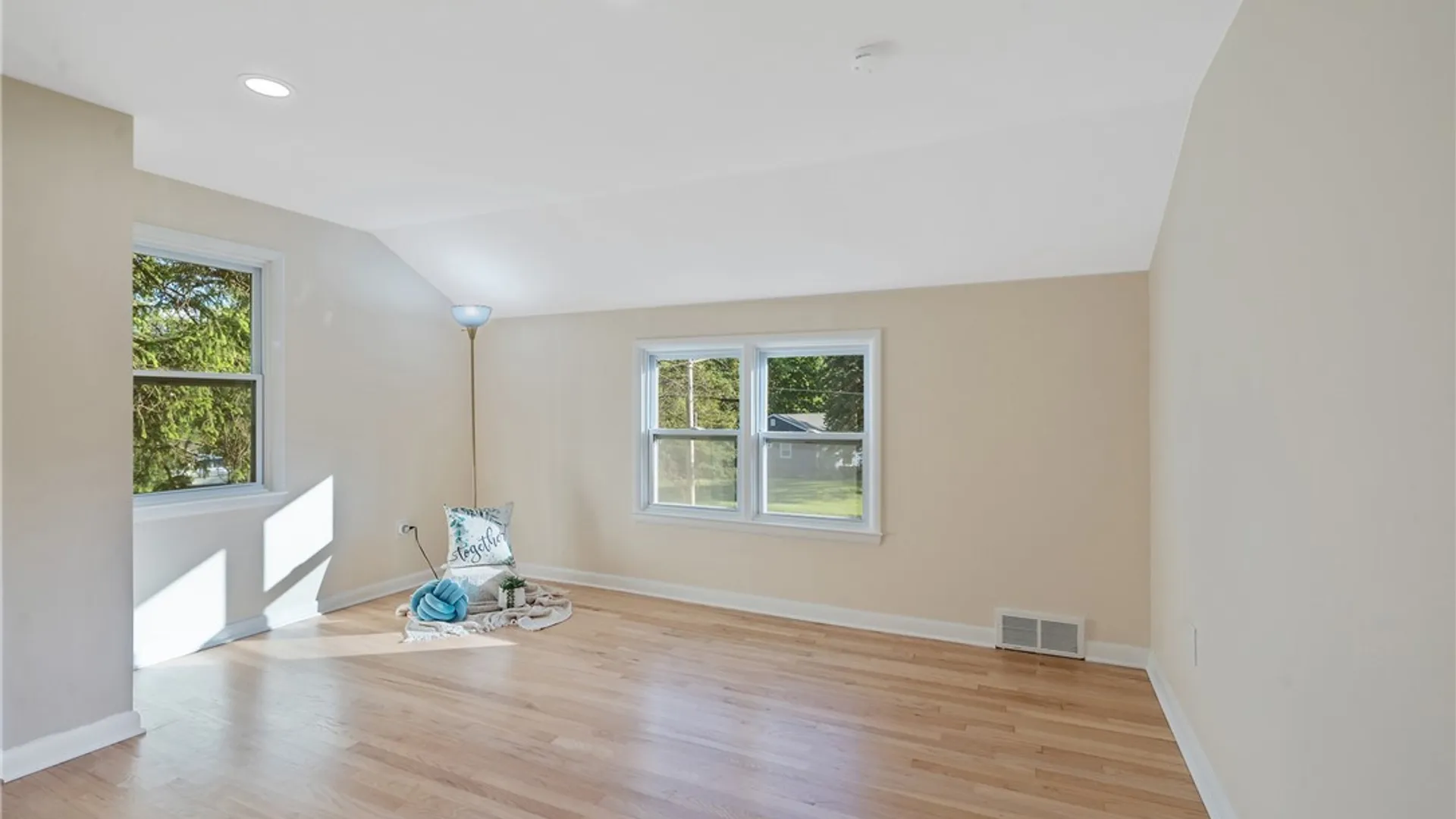 Property at 112 Concord Place, Manlius, NY 13066 34