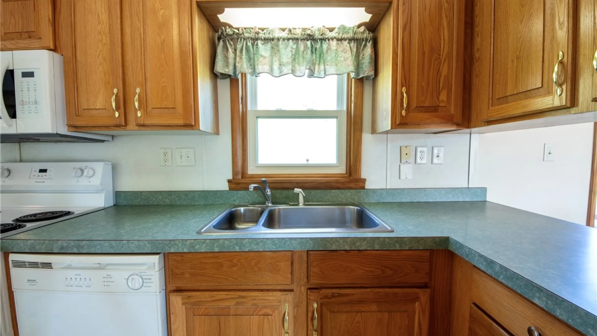 Property at 552 County Highway 1, Unadilla, NY 13809 9
