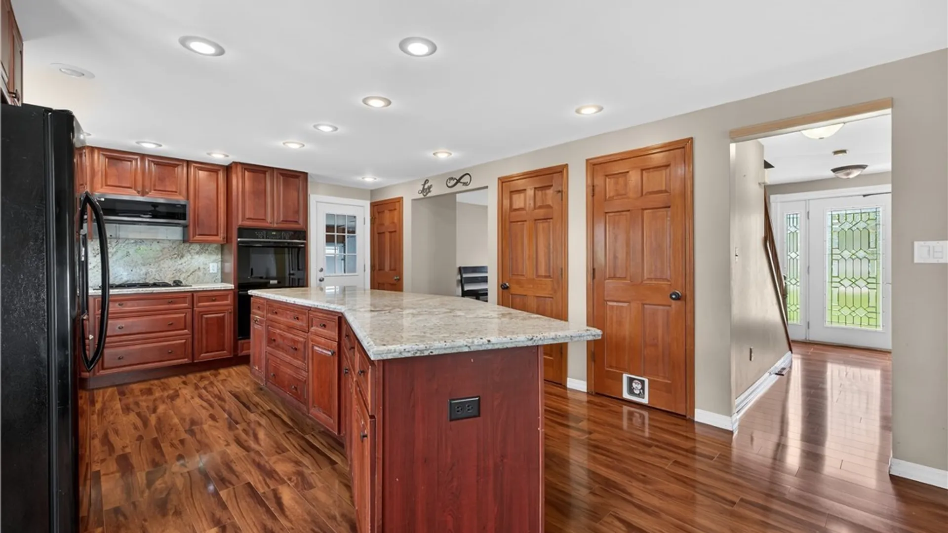 Property at 1995 Creekside Drive, Grand Island, NY 14072 10