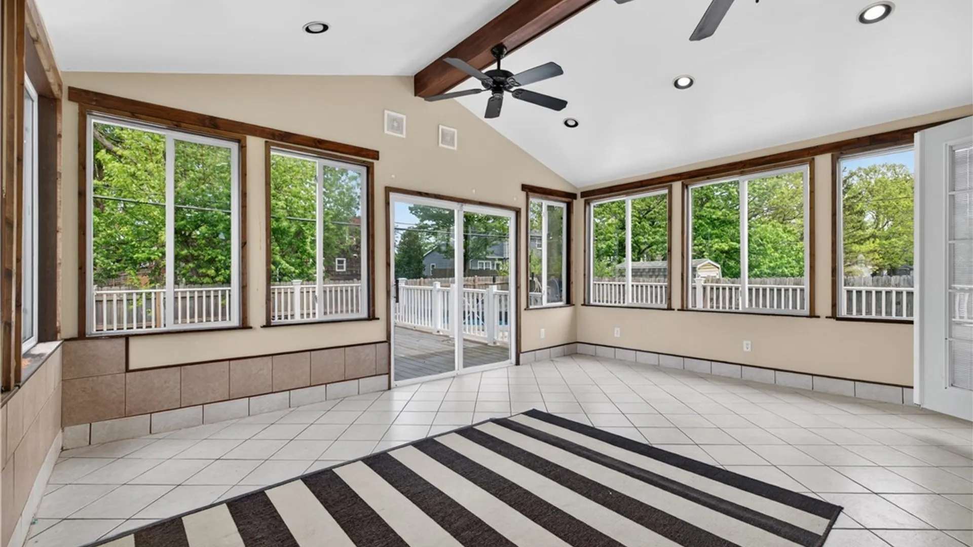 Property at 1995 Creekside Drive, Grand Island, NY 14072 25
