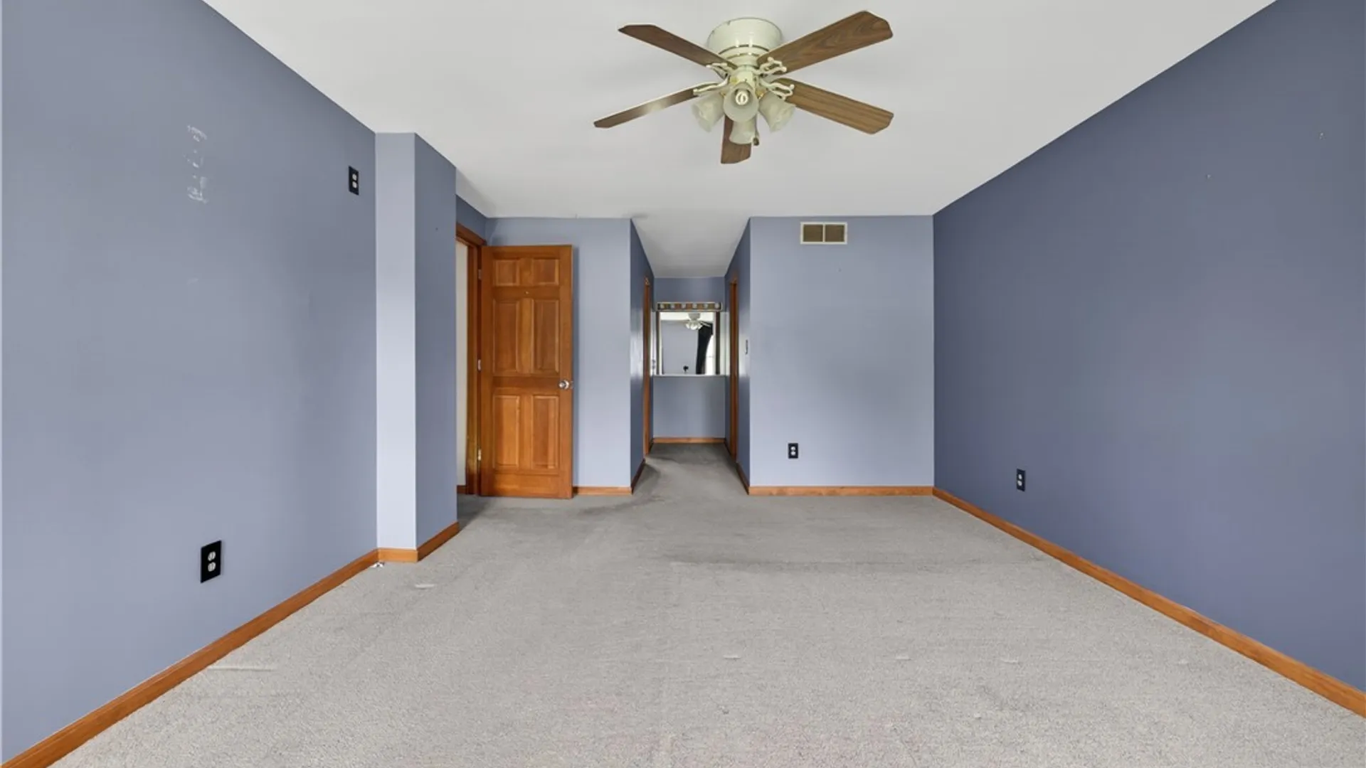 Property at 1995 Creekside Drive, Grand Island, NY 14072 27