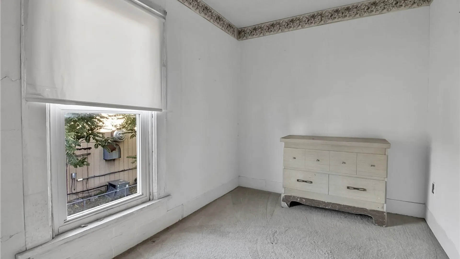 Property at 10 South Street, Buffalo, NY 14204 15