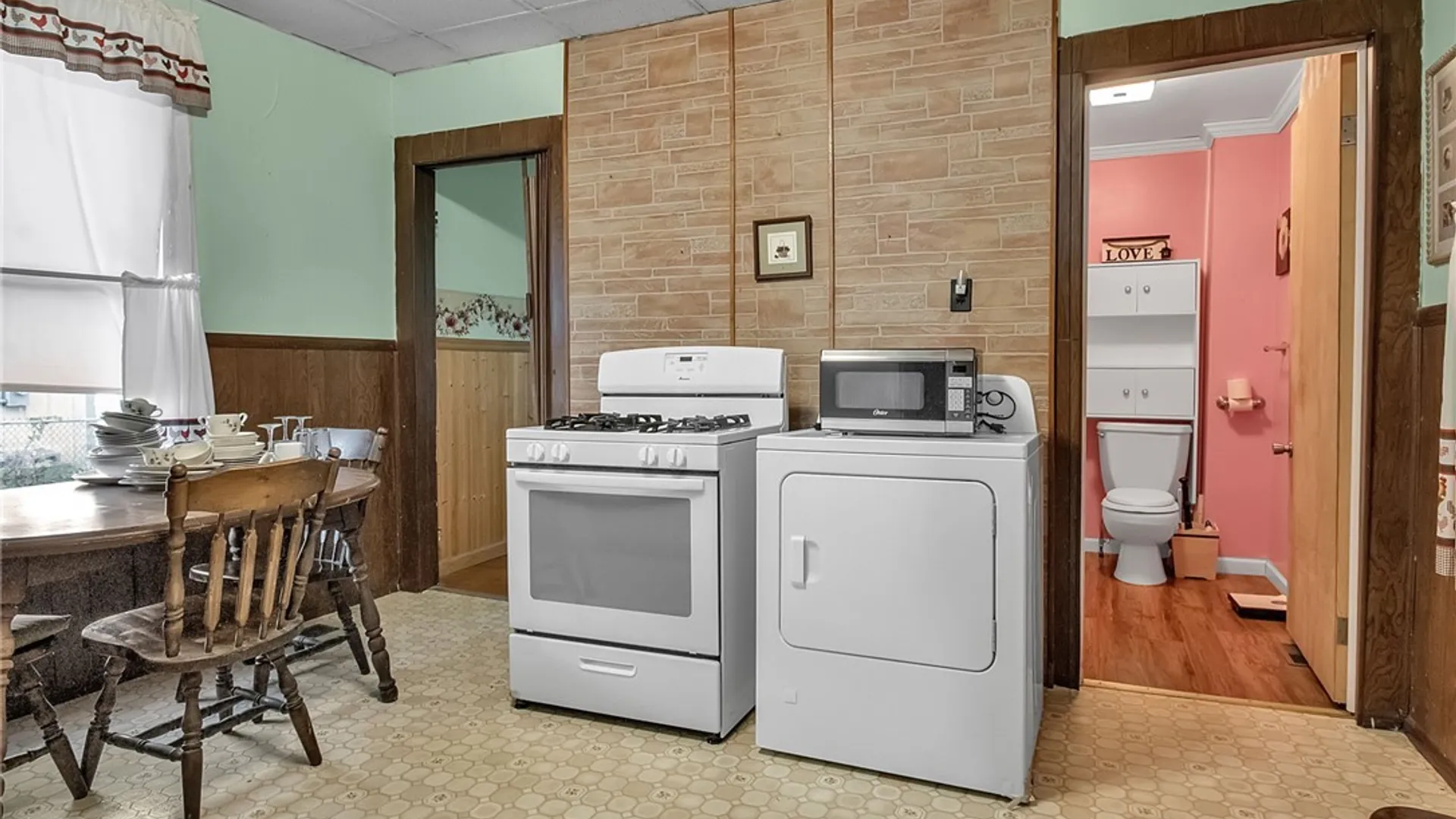 Property at 10 South Street, Buffalo, NY 14204 19