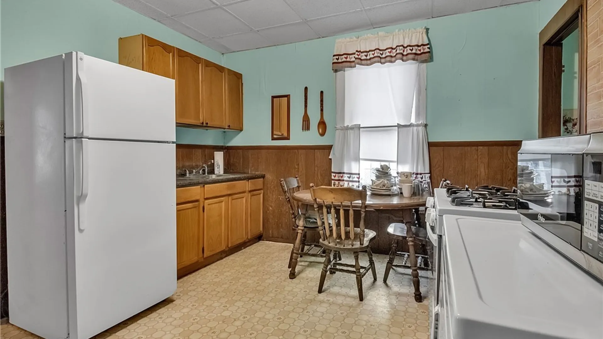 Property at 10 South Street, Buffalo, NY 14204 22