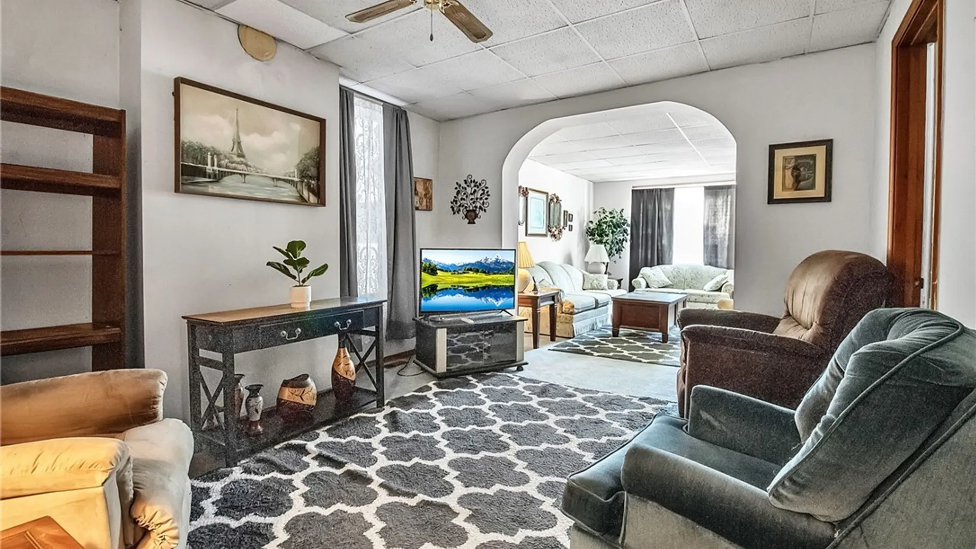 Property at 10 South Street, Buffalo, NY 14204 28
