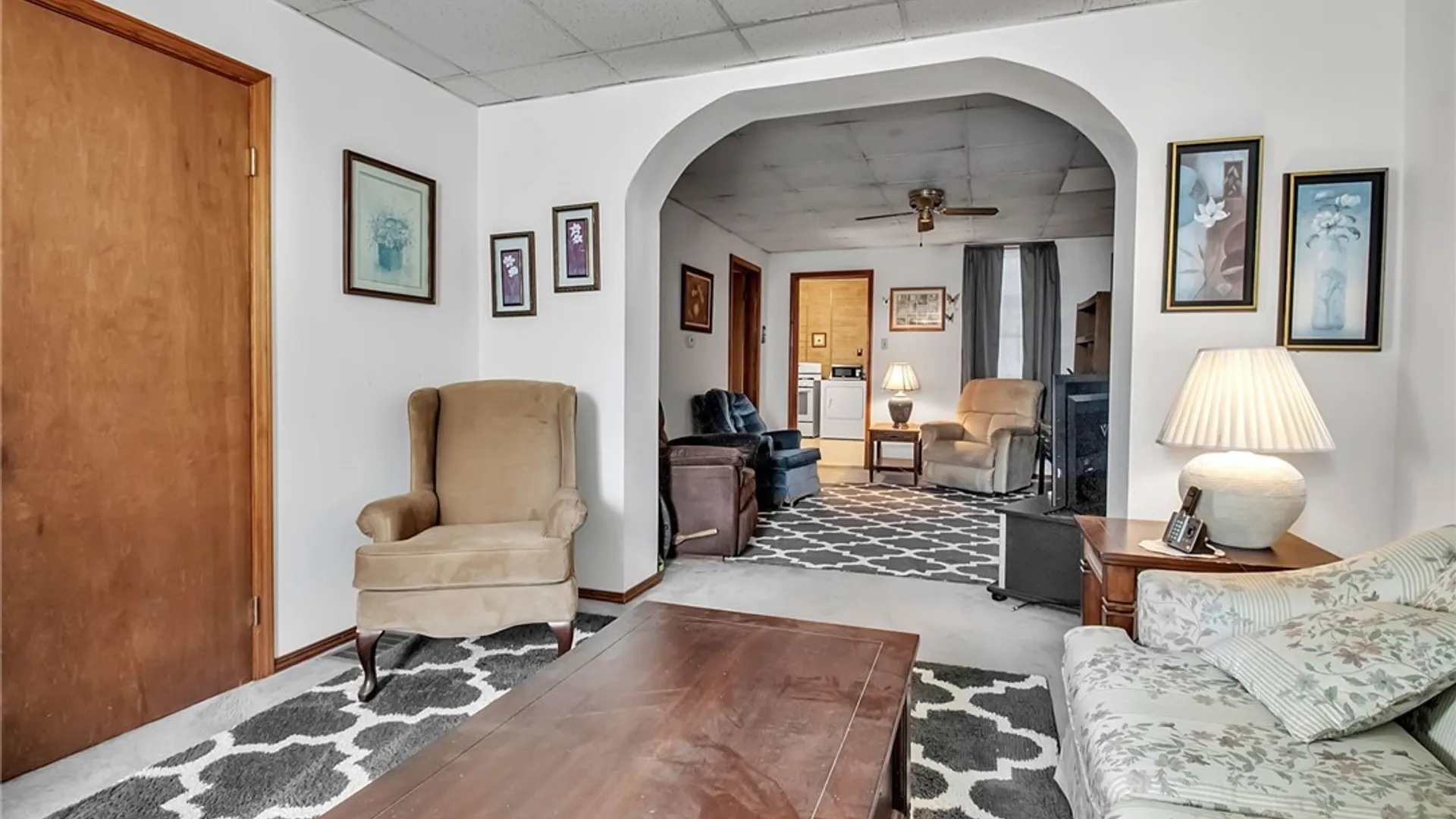 Property at 10 South Street, Buffalo, NY 14204 32