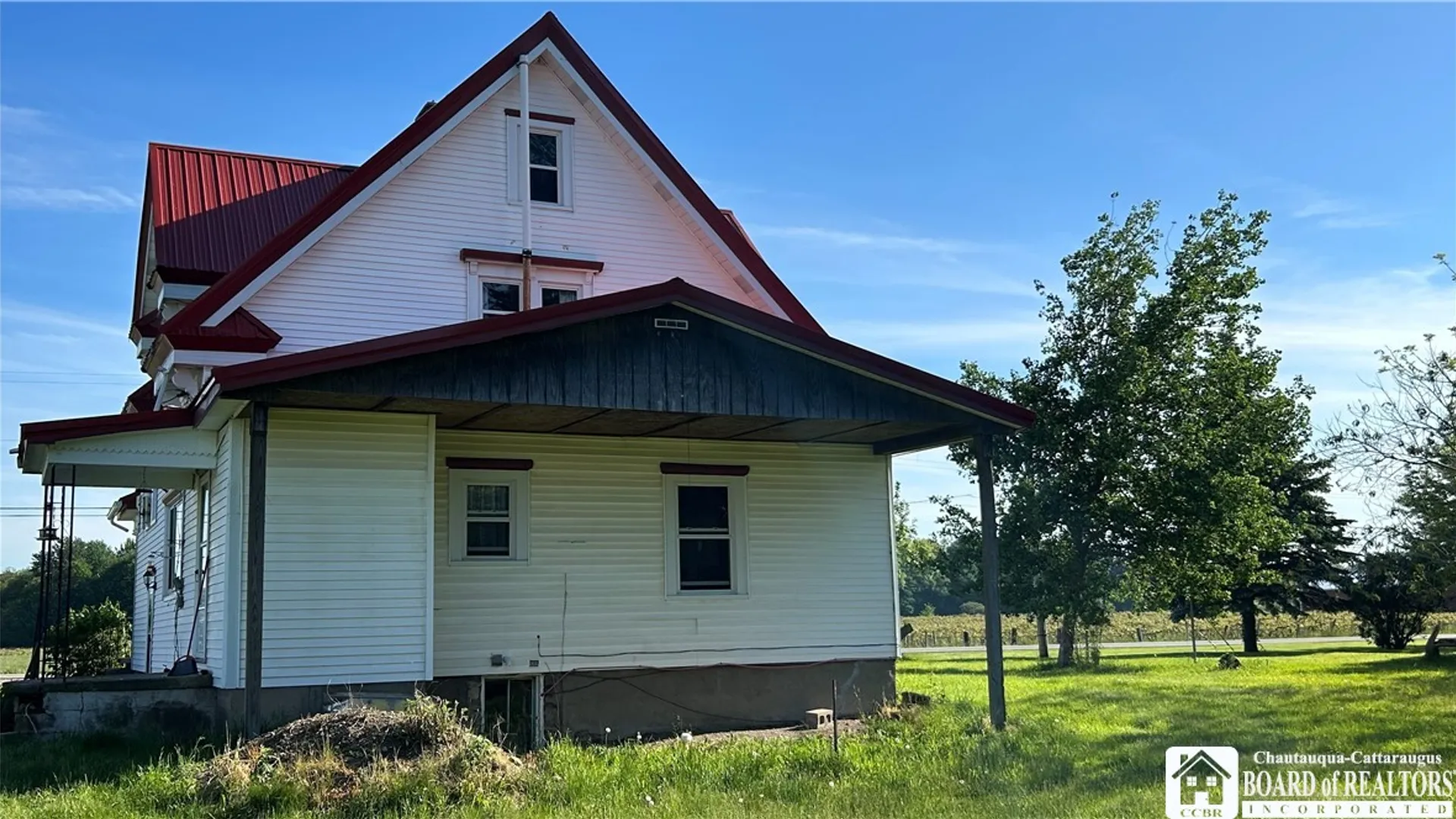 Property at 1690 King Road, Hanover, NY 14062 5
