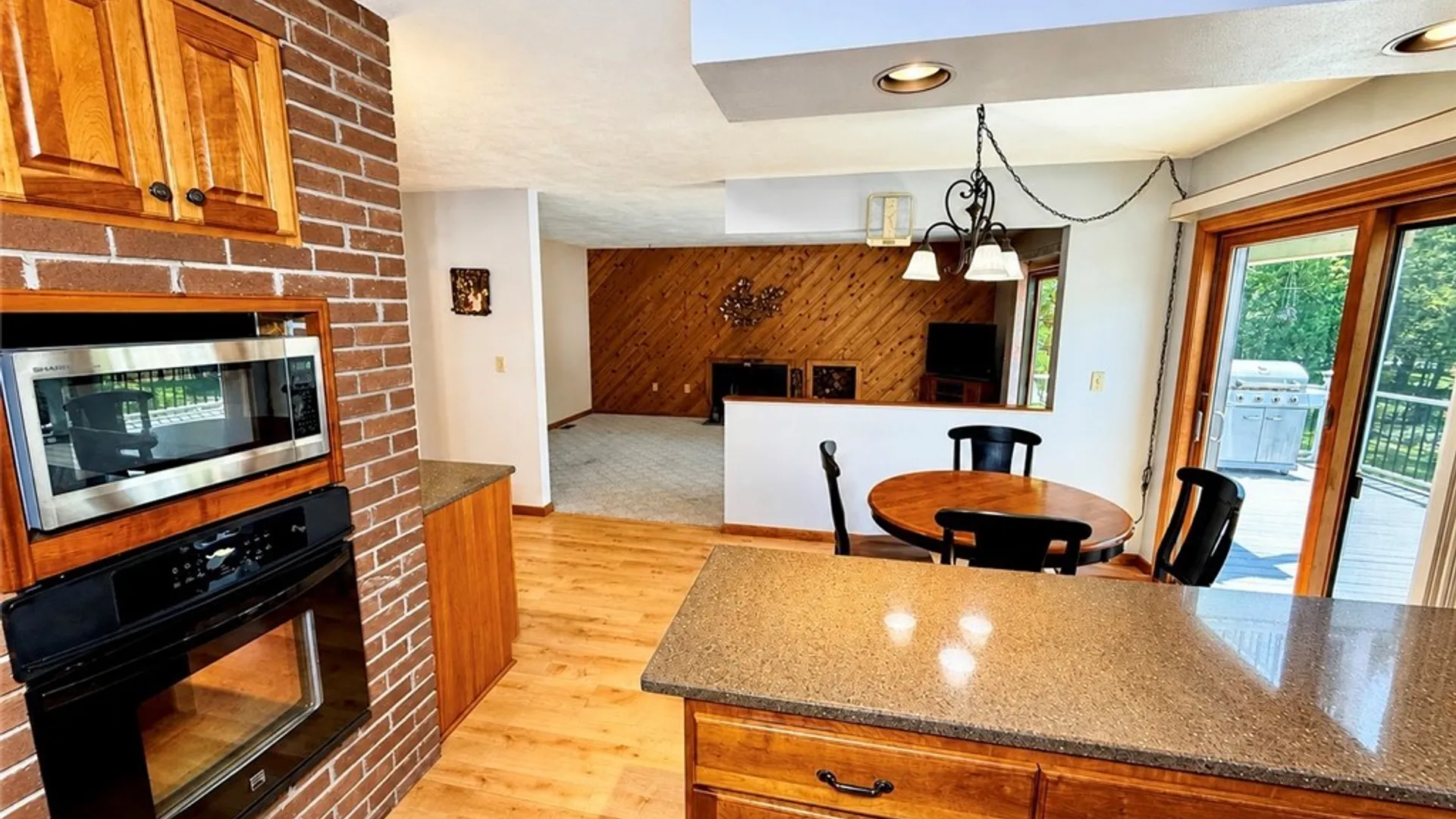Property at 7801 Clearwater Circle, Pompey, NY 13104 11