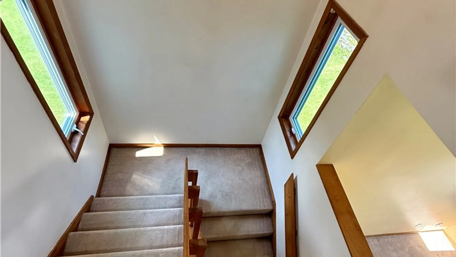 Property at 7801 Clearwater Circle, Pompey, NY 13104 24