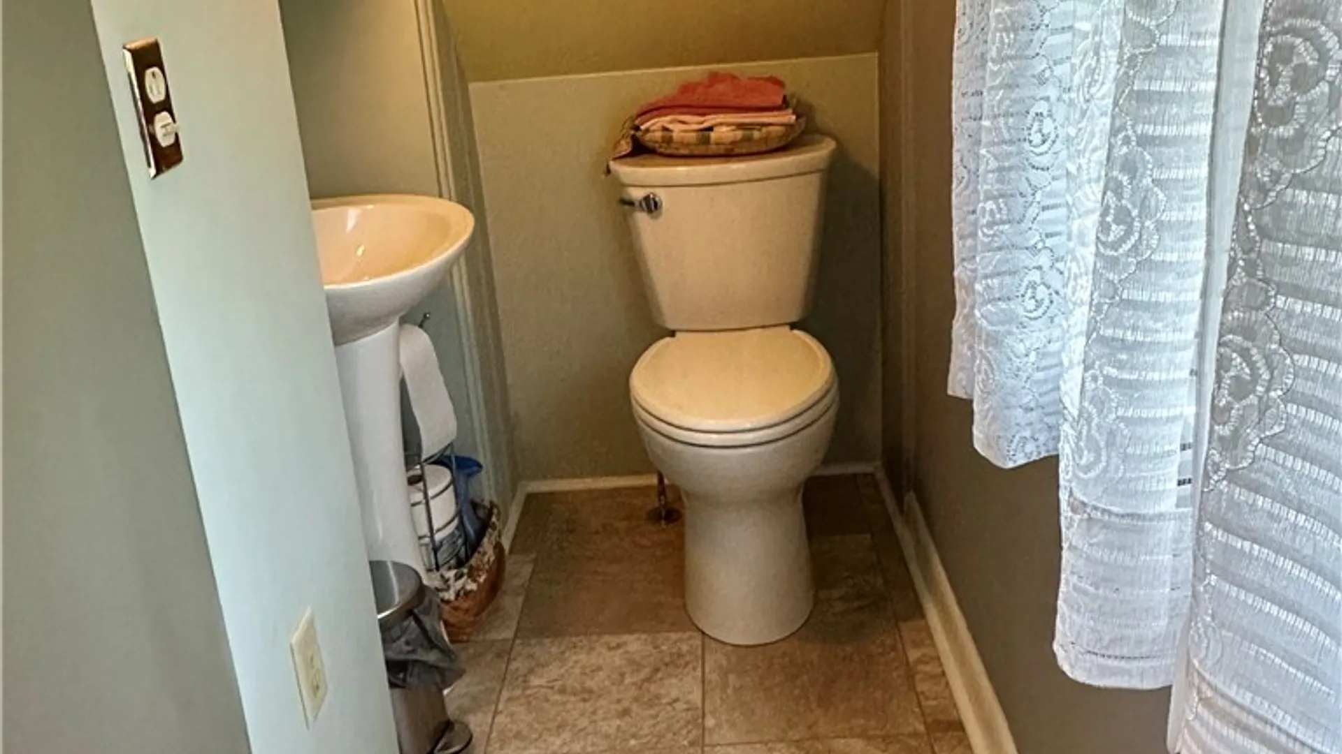 Property at 644 Fellows Avenue, Syracuse, NY 13210 30