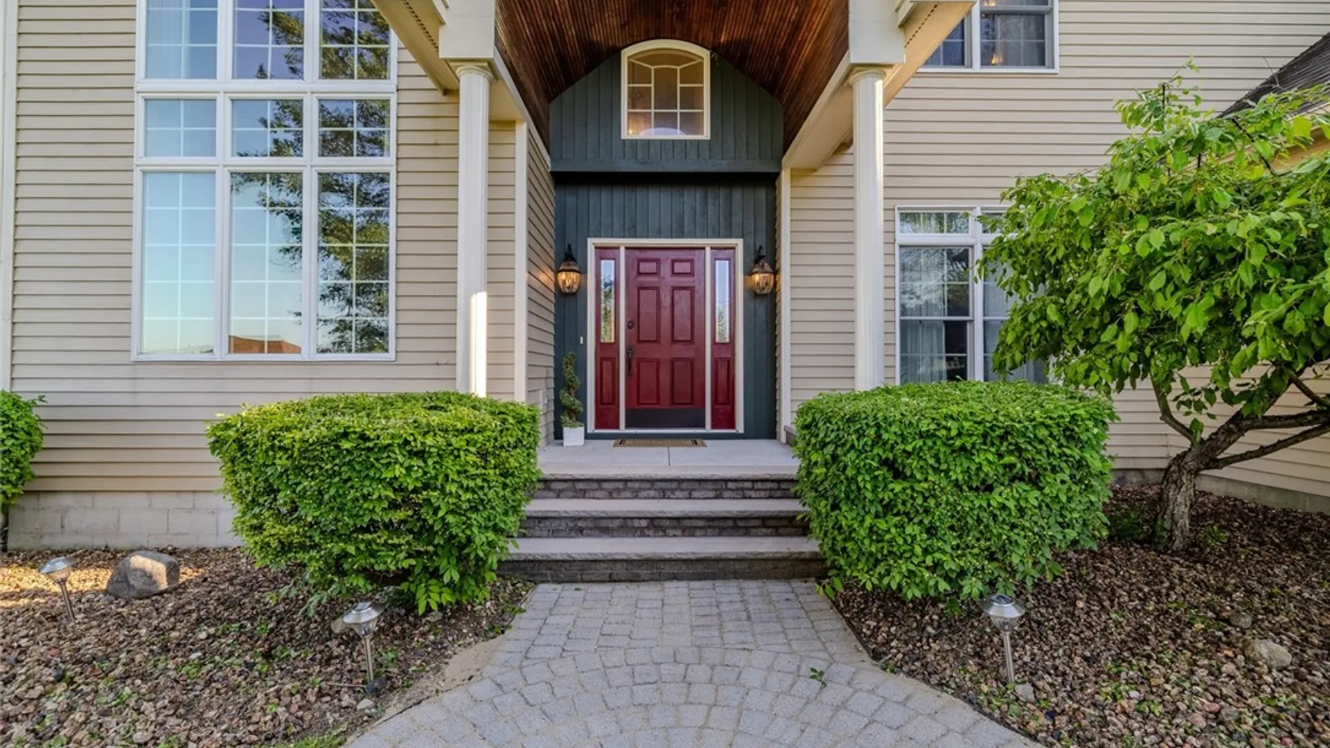 Property at 7322 Dartmoor Crossing, Manlius, NY 13066 6
