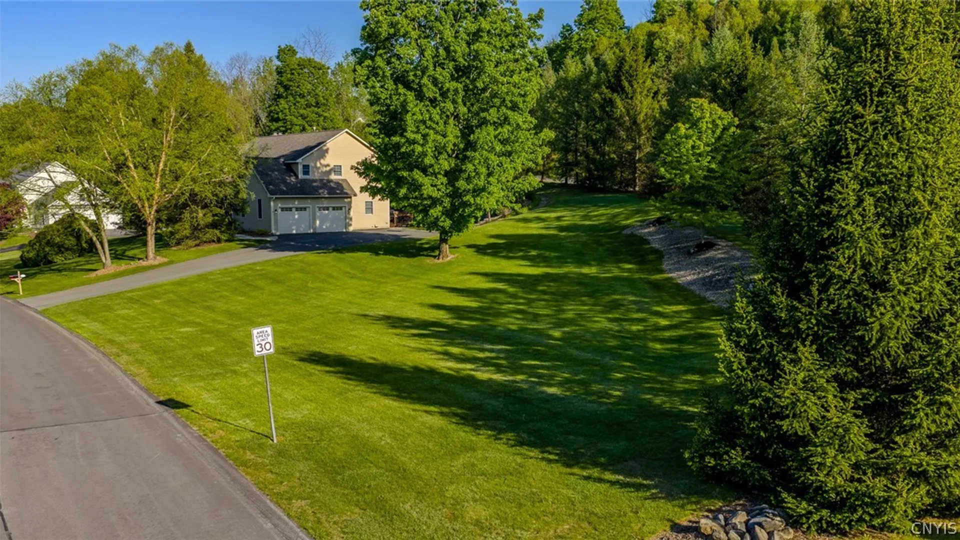 Property at 7322 Dartmoor Crossing, Manlius, NY 13066 3