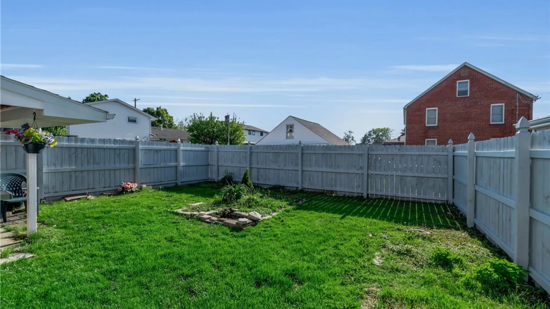 Property at 339 Aurora Street, Lancaster, NY 14086 32