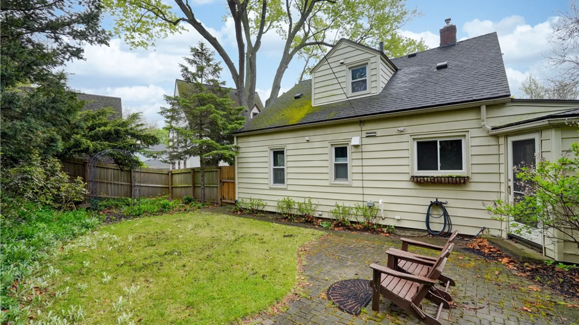 Property at 380 Hillside Avenue, Rochester, NY 14610 25