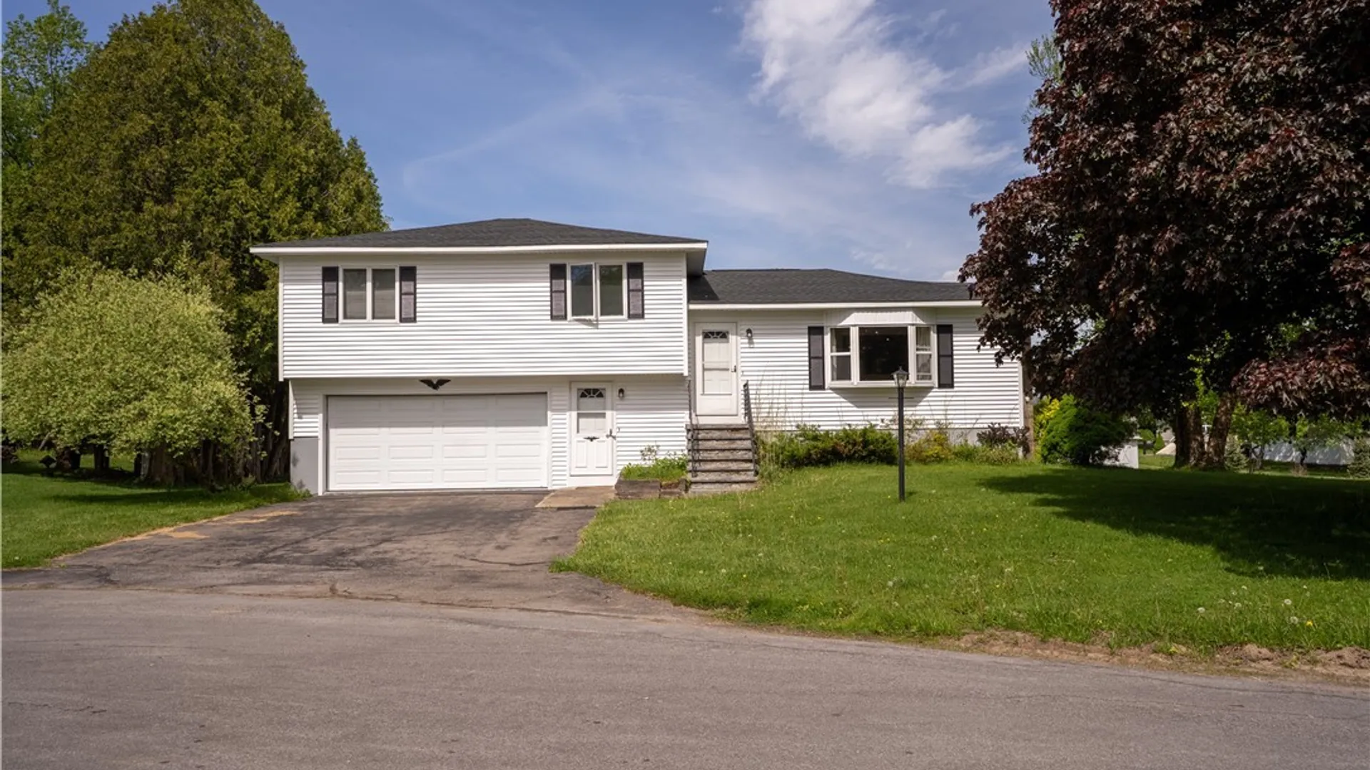 Property at 810 Hillview Drive, Herkimer, NY 13350 12