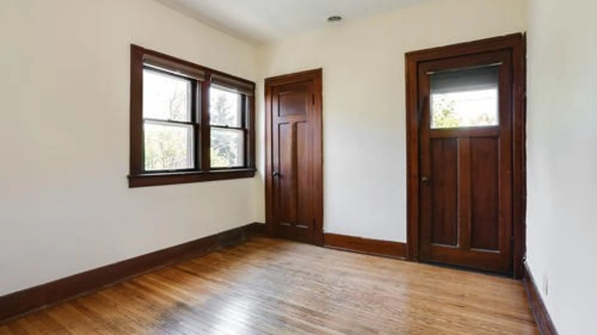 Property at 728 Prospect Avenue, Buffalo, NY 14213 8