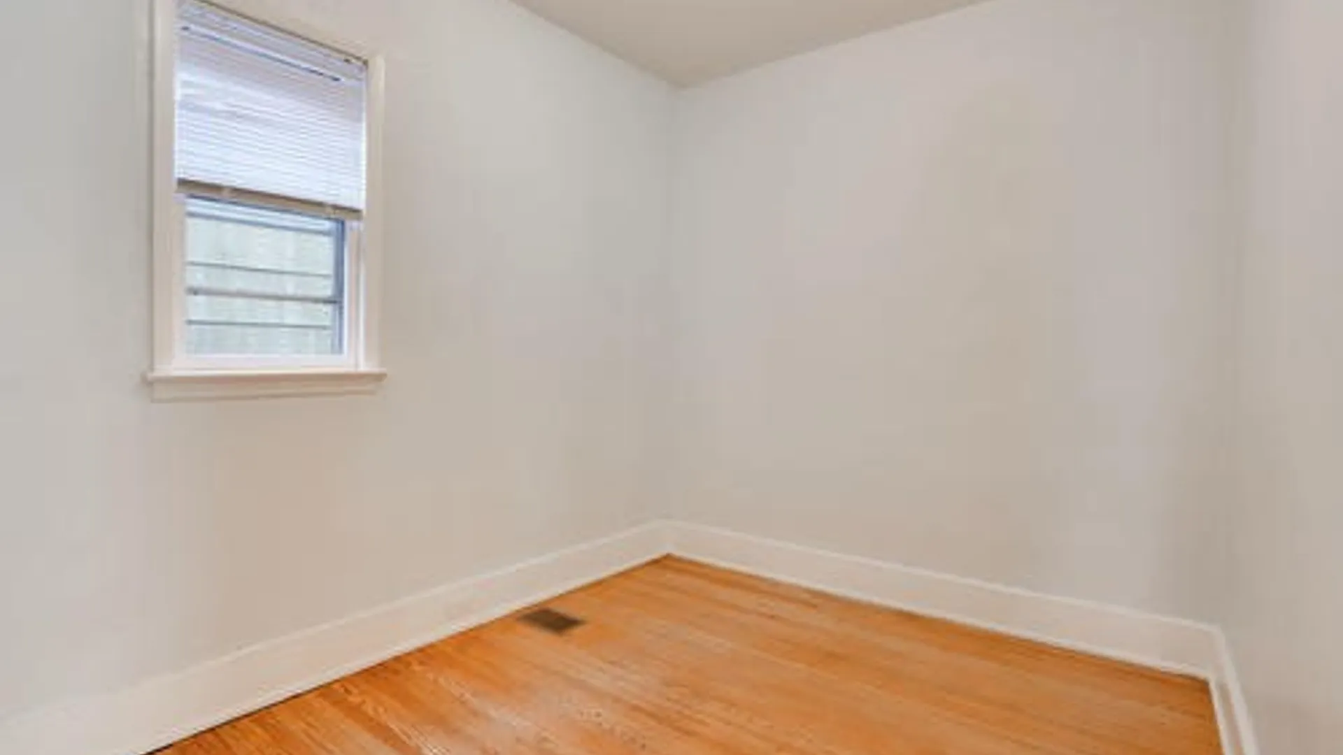 Property at 728 Prospect Avenue, Buffalo, NY 14213 14