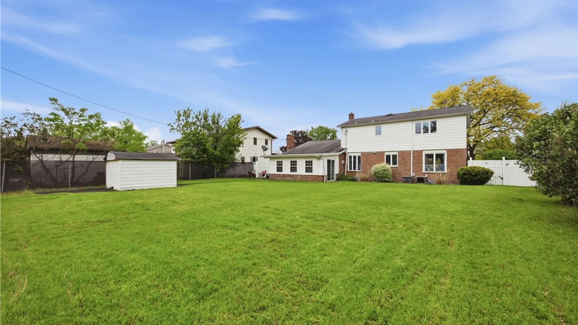 Property at 8860 Disney Drive, Niagara, NY 14304 25