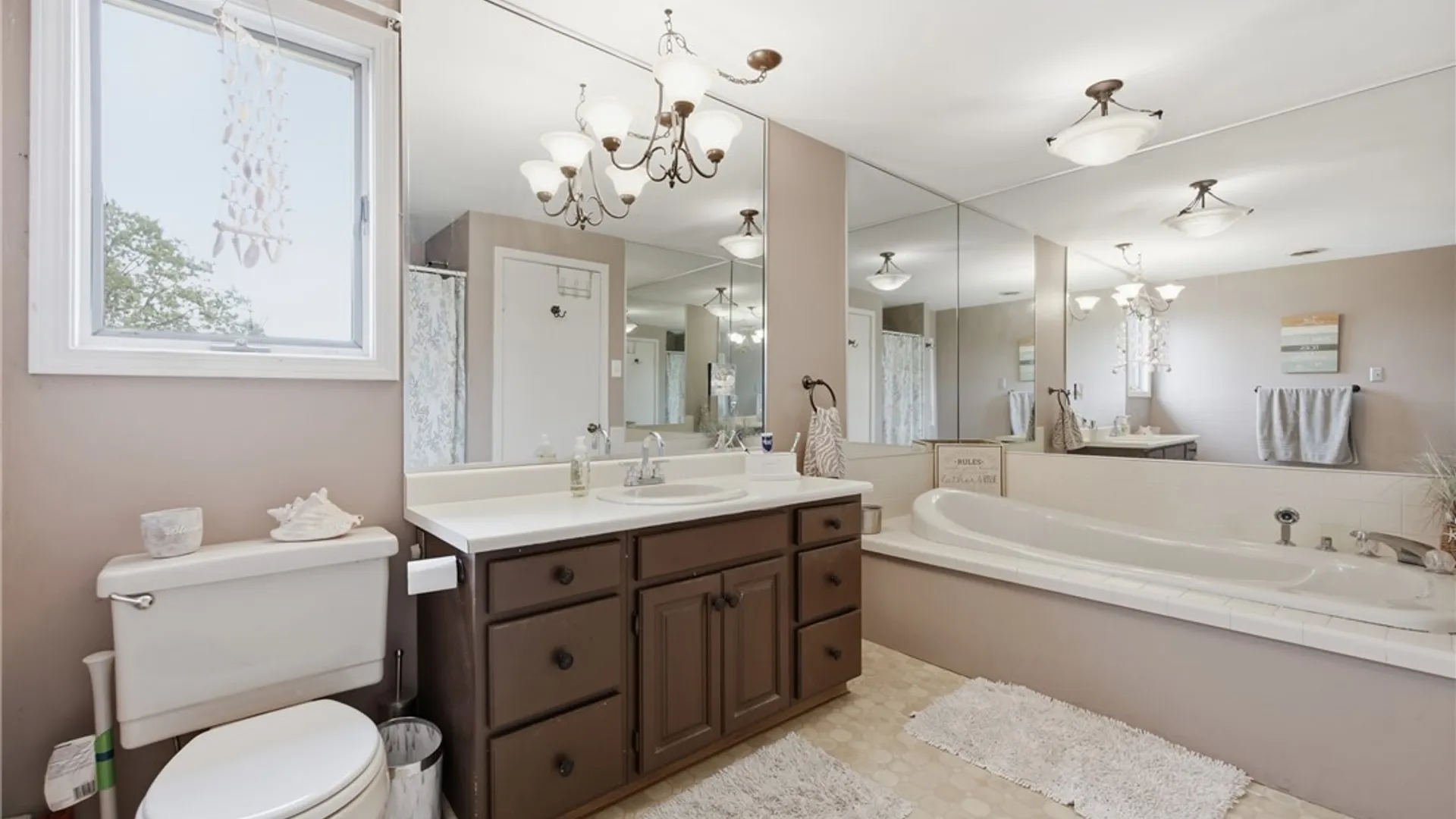 Property at 8860 Disney Drive, Niagara, NY 14304 18