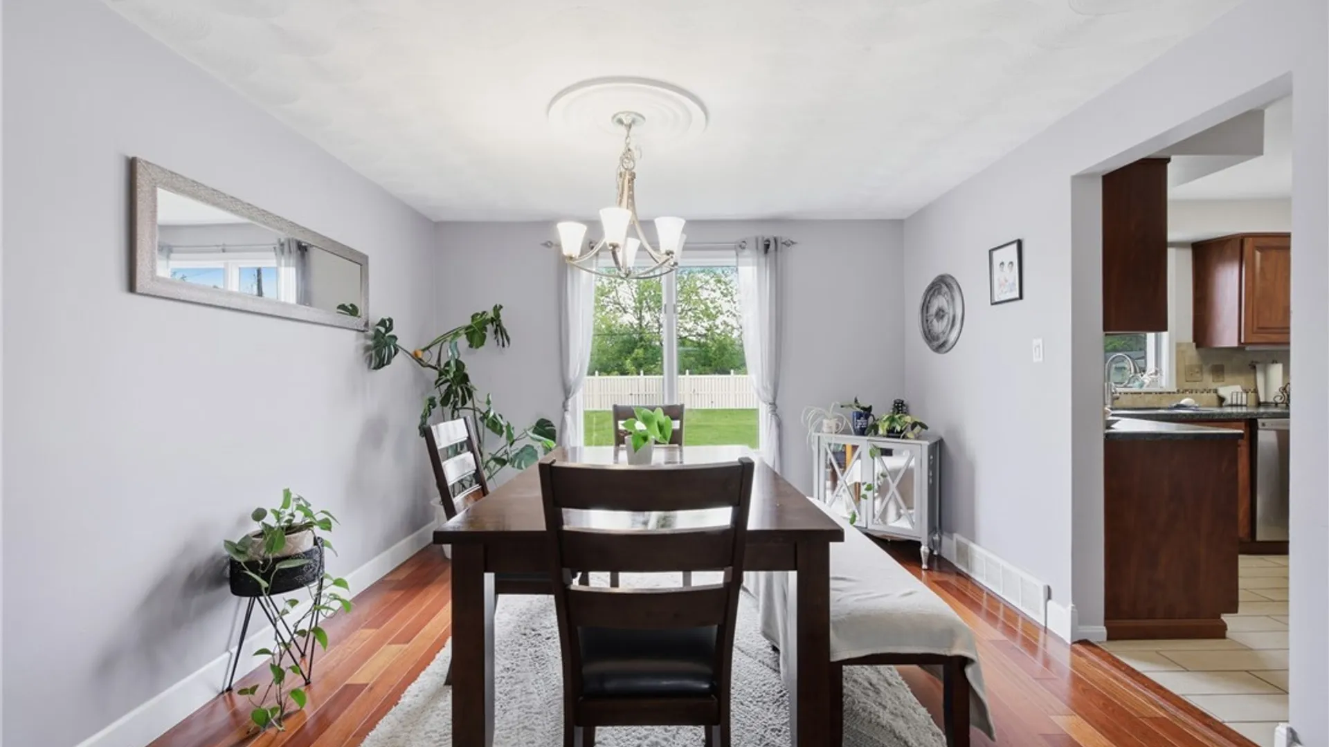 Property at 8860 Disney Drive, Niagara, NY 14304 7