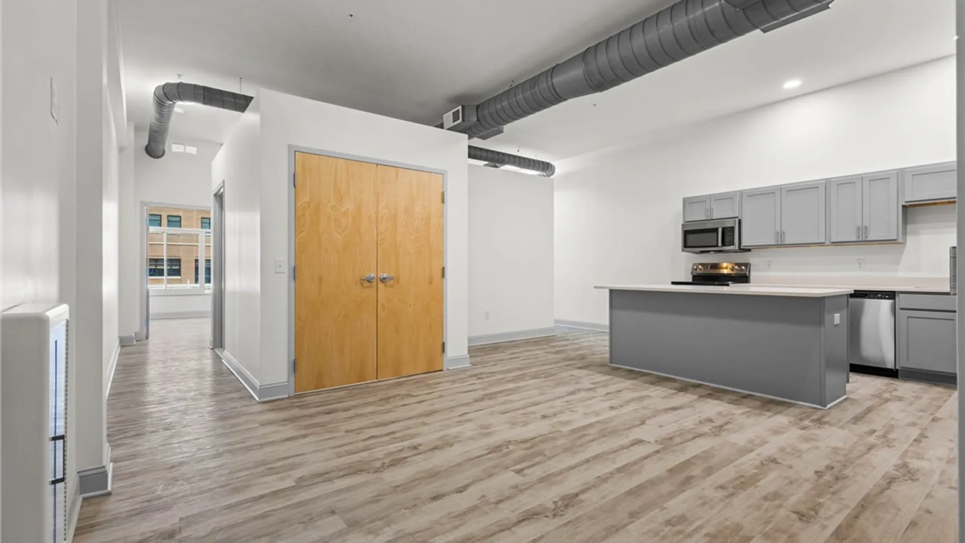 Property at 105 Main Street, Batavia City, NY 14020 10