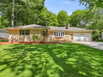 Property at 941 Boncliff Drive, Alden, NY 14004