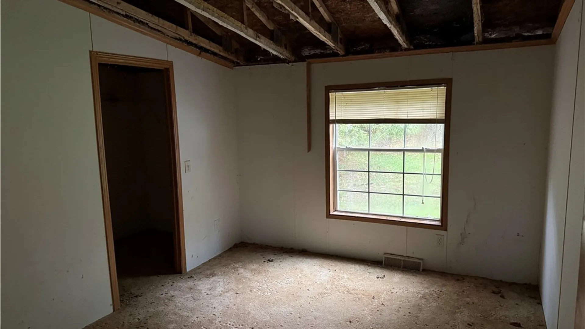 Property at 4 Salt Road, Constantia, NY 13044 16
