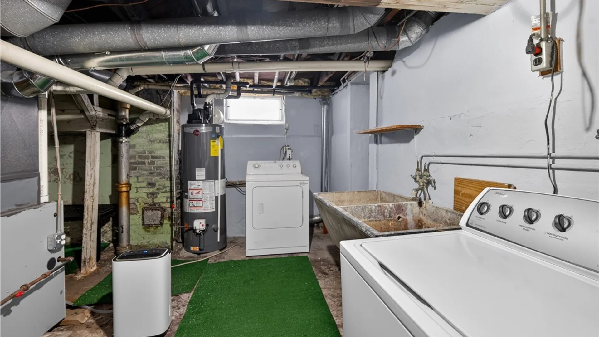 Property at 109 Craton St, Syracuse, NY 13203 38