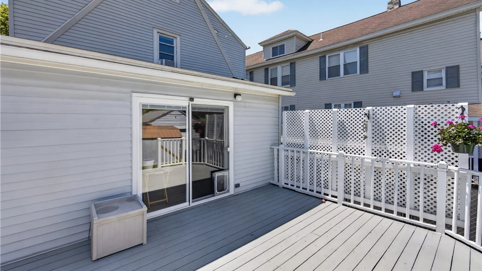 Property at 109 Craton St, Syracuse, NY 13203 41