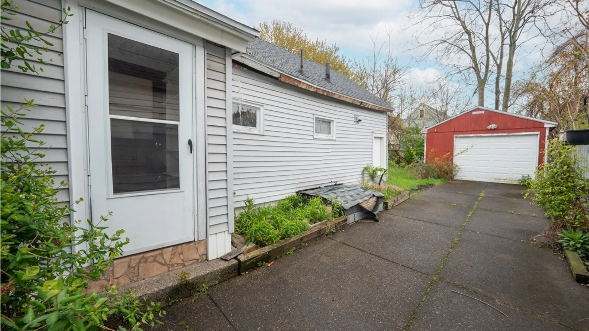 Property at 35 Troupe Street, Buffalo, NY 14210 38