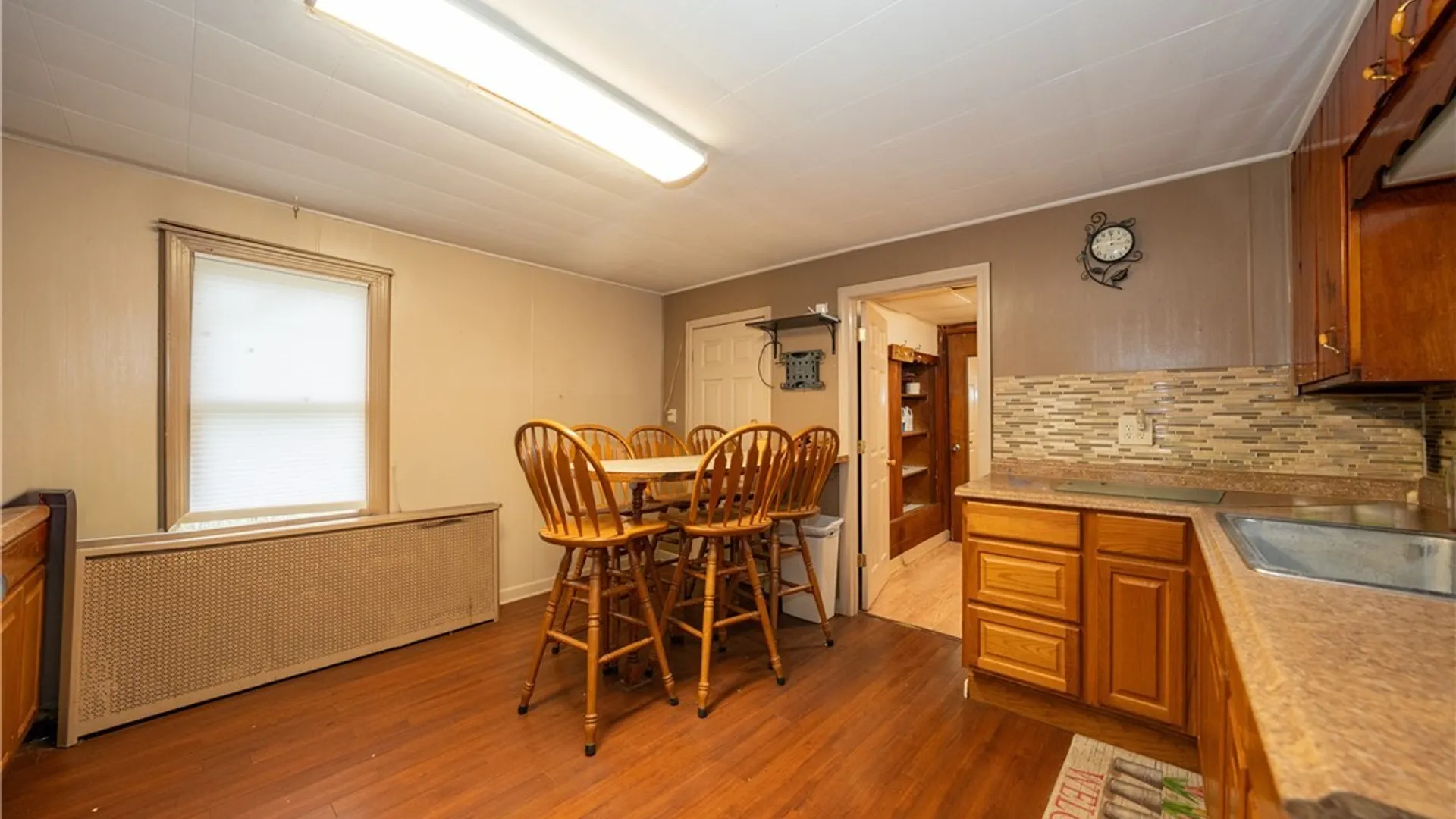 Property at 35 Troupe Street, Buffalo, NY 14210 4
