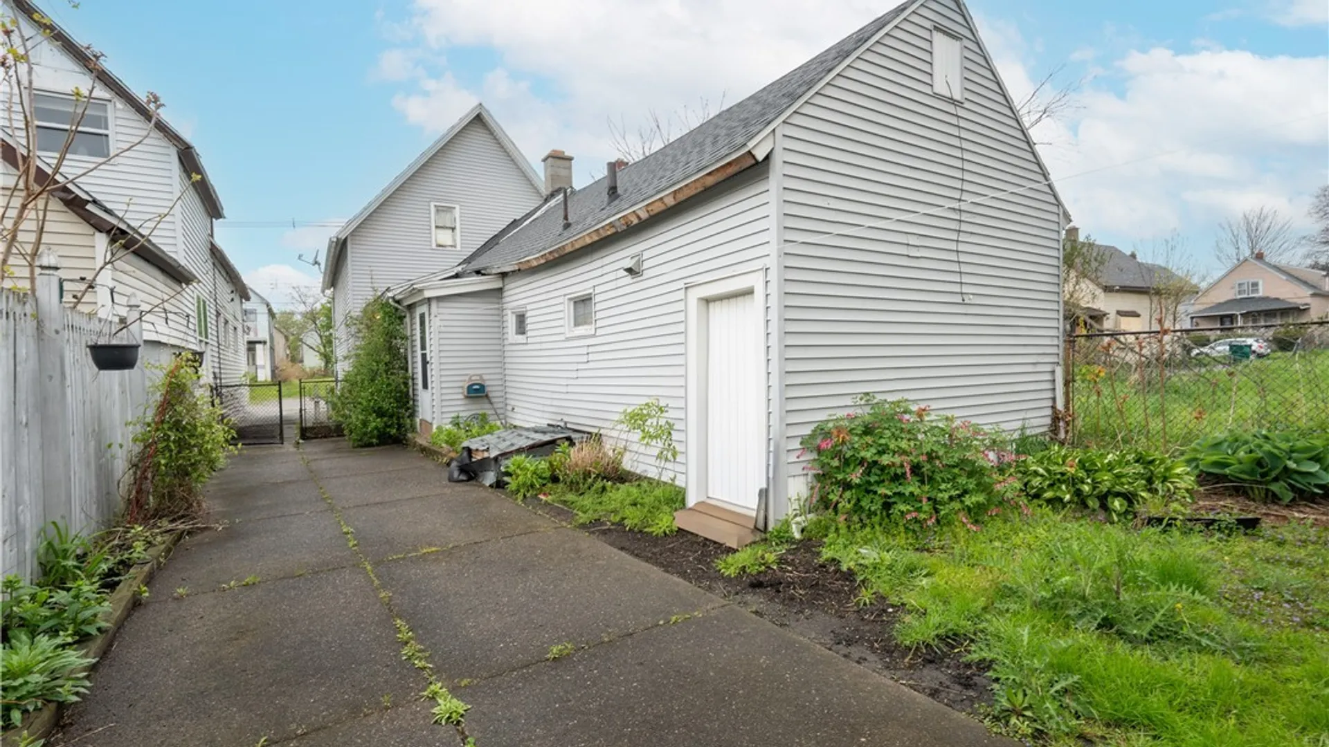 Property at 35 Troupe Street, Buffalo, NY 14210 39