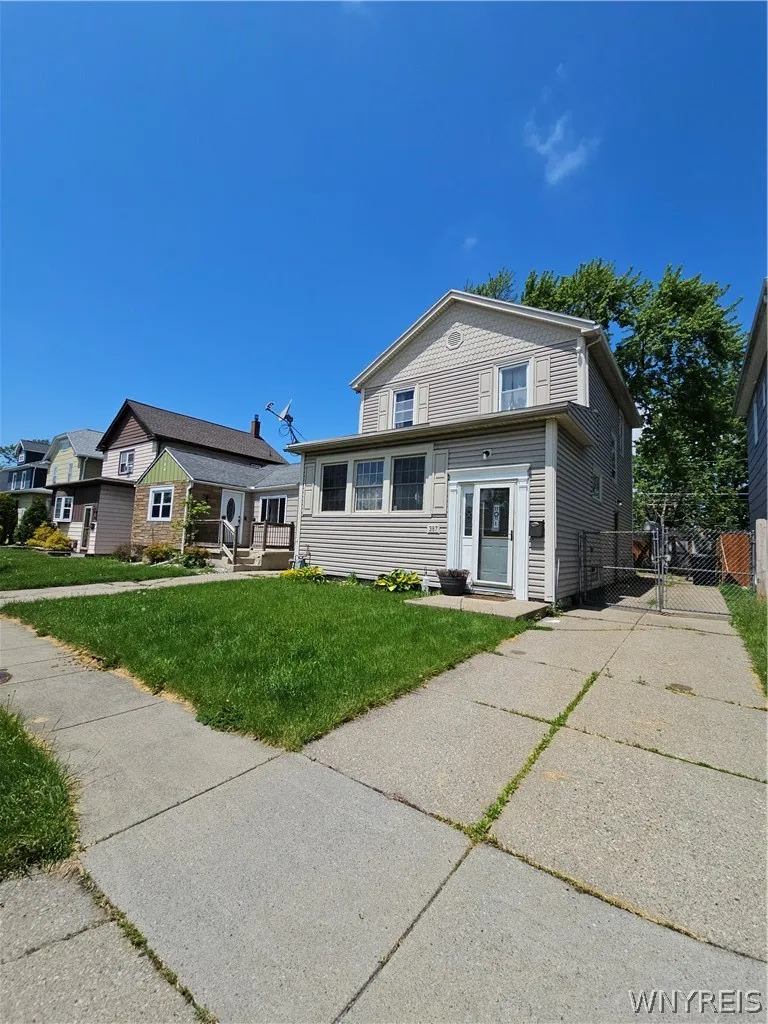 Property at 387 W Hazeltine Avenue, Tonawanda, NY 14217