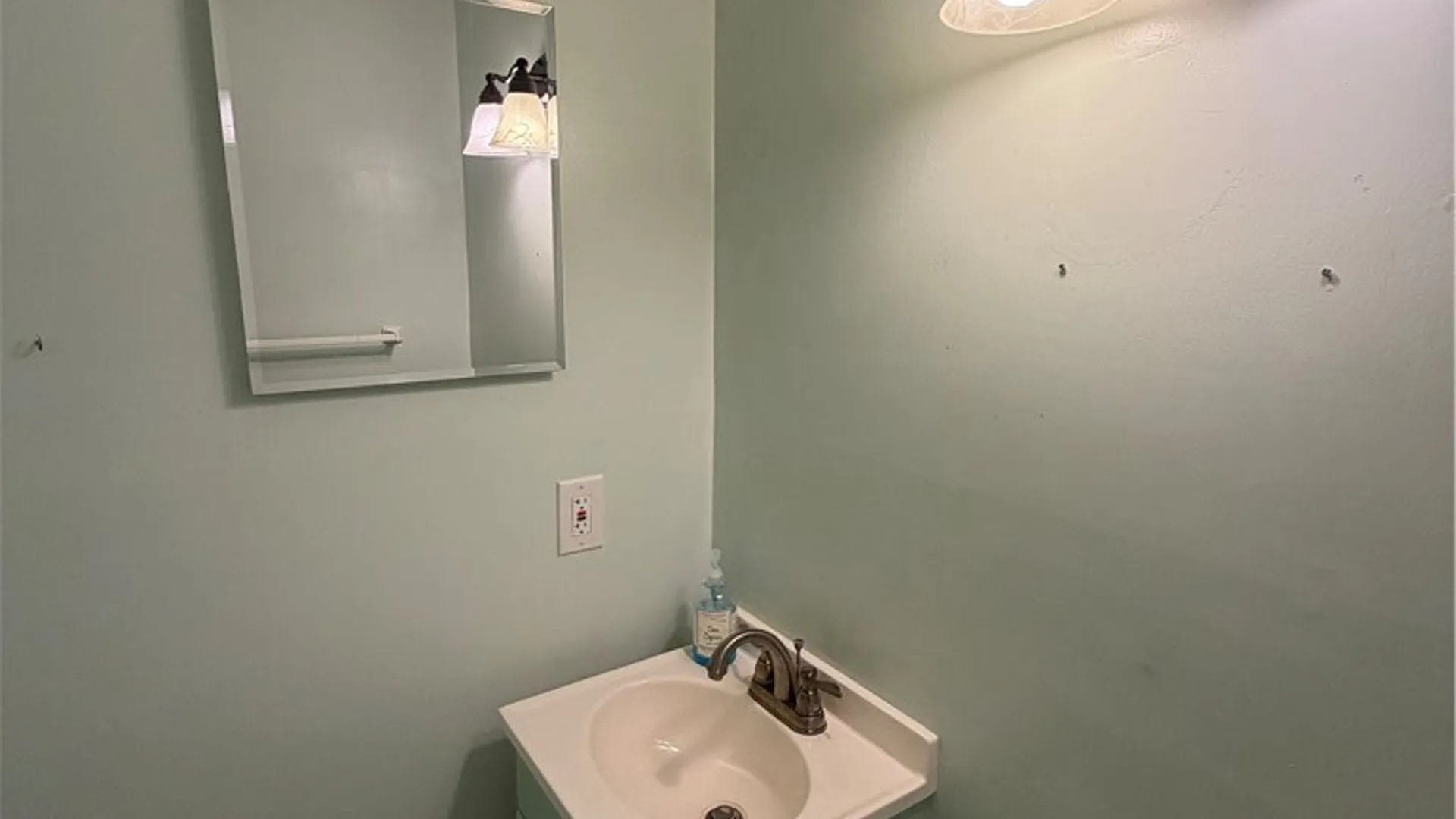 Property at 42 Village Trail, Mendon, NY 14472 18