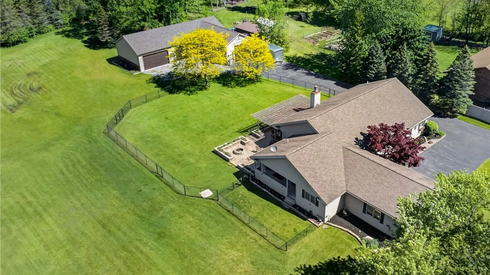 Property at 4119 Beach Ridge Road, Pendleton, NY 14120 5