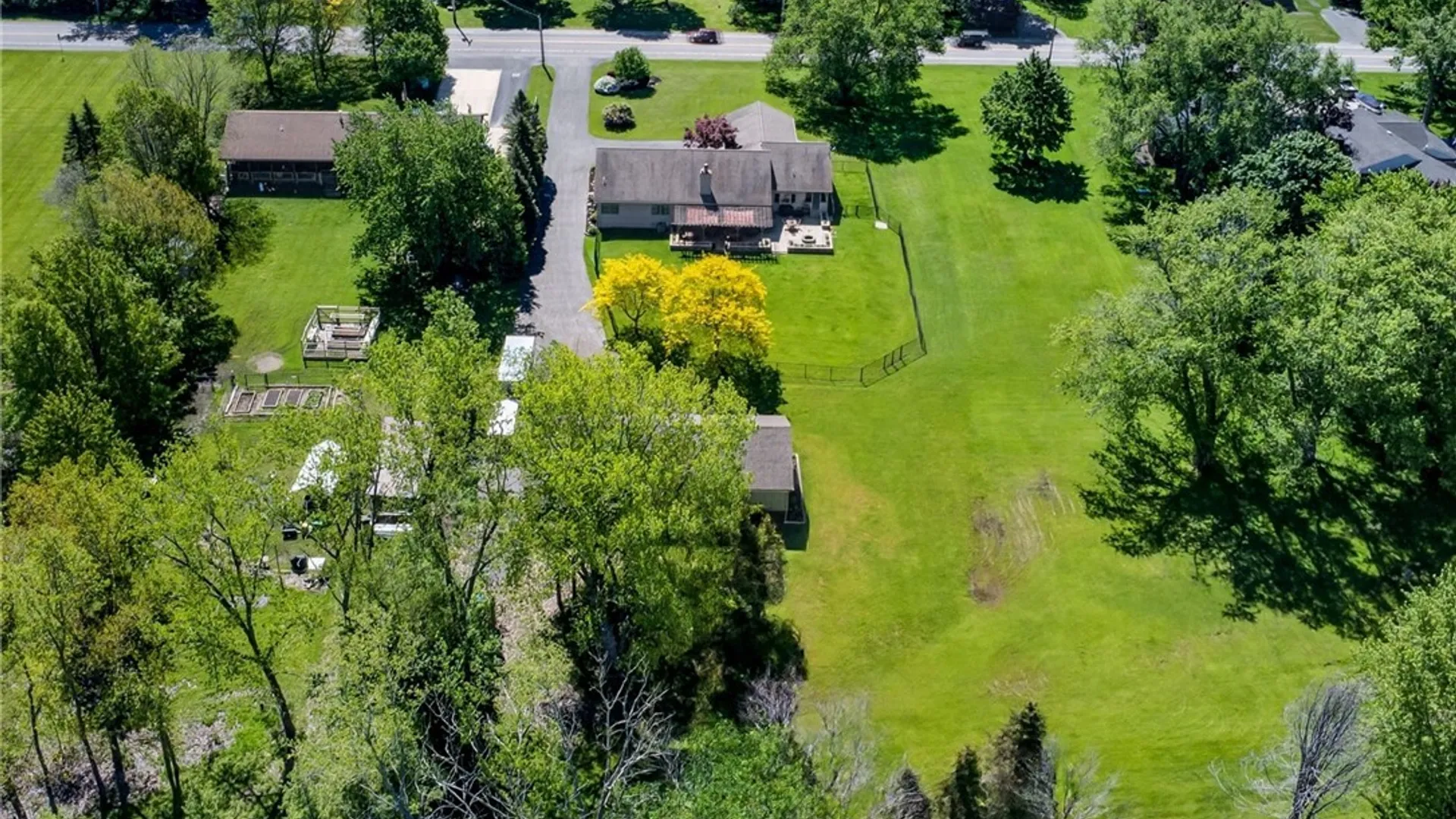 Property at 4119 Beach Ridge Road, Pendleton, NY 14120 9