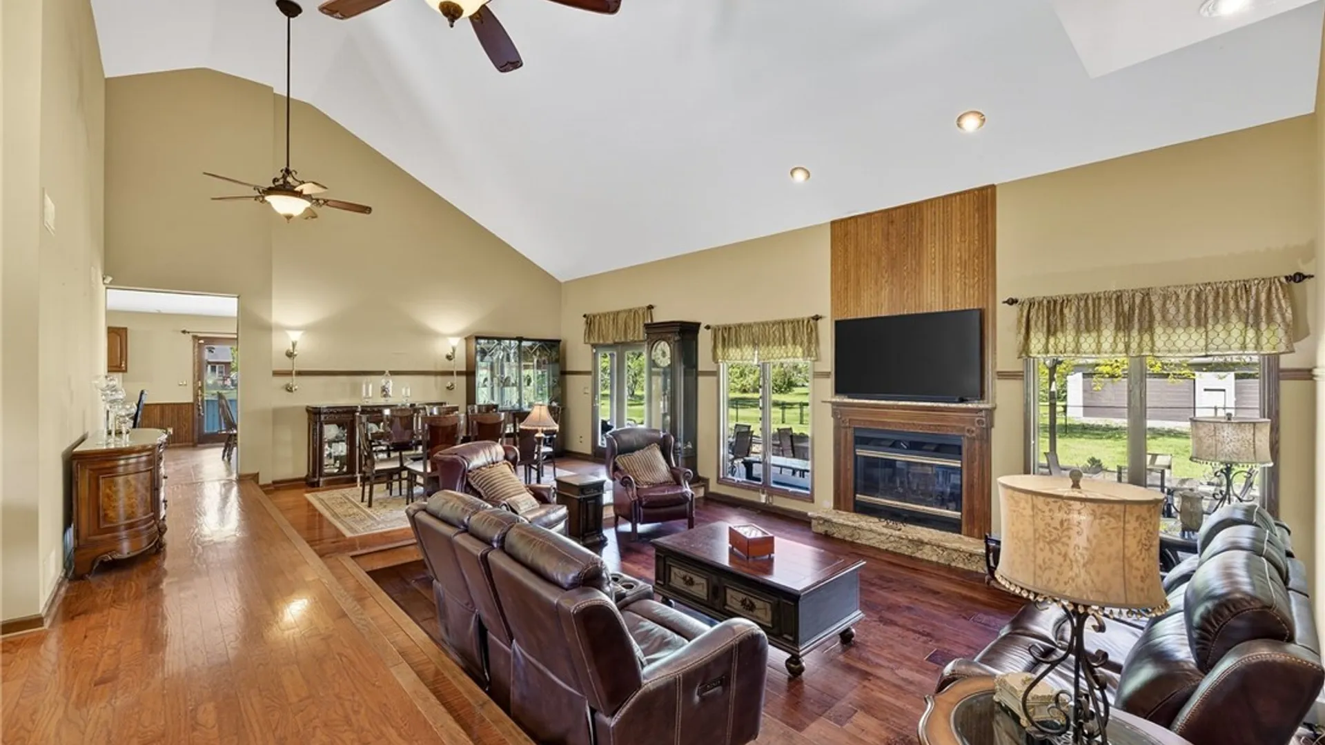 Property at 4119 Beach Ridge Road, Pendleton, NY 14120 17