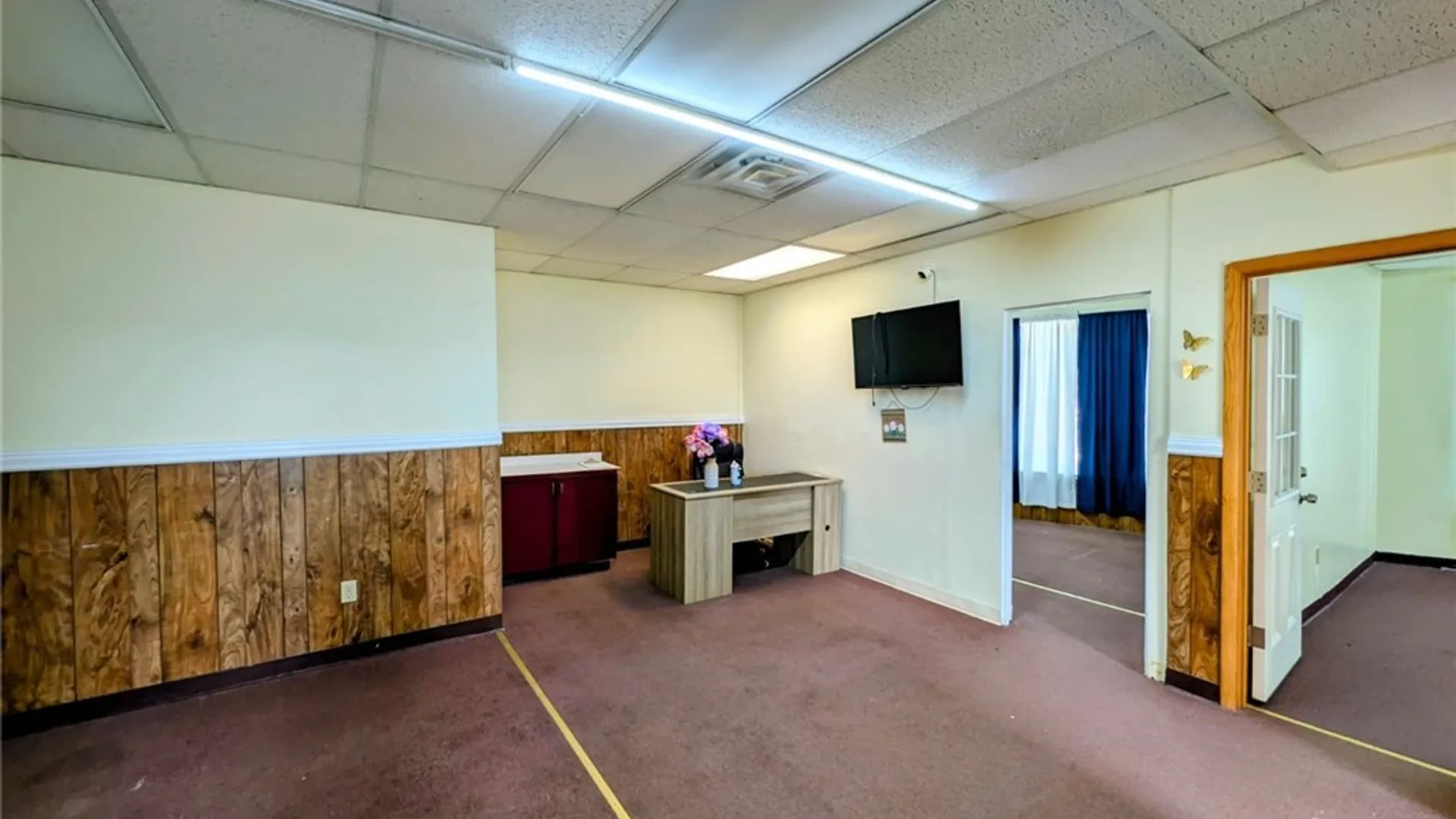 Property at 1054 Broadway, Buffalo, NY 14212 13