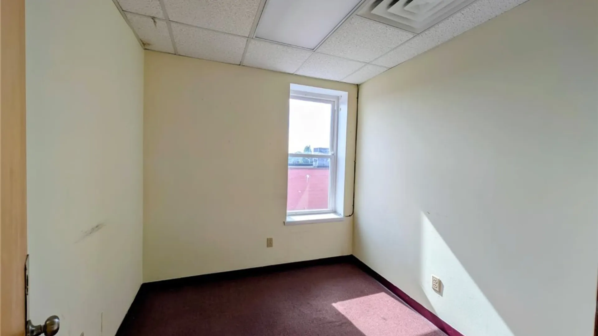 Property at 1054 Broadway, Buffalo, NY 14212 9
