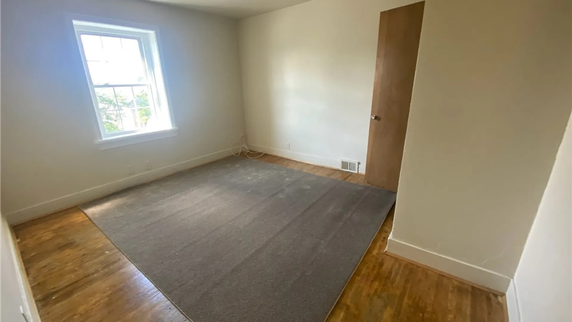 Property at 503-505 Ridge Road, Lackawanna, NY 14218 9