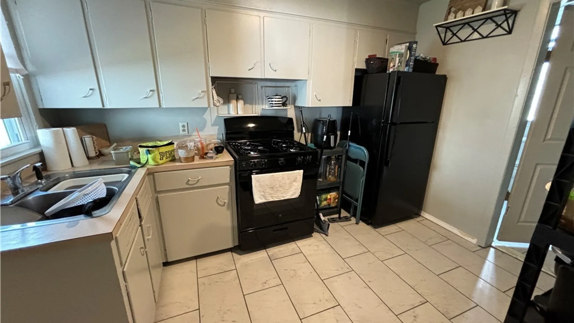 Property at 305 Hartson Street, Syracuse, NY 13204 3
