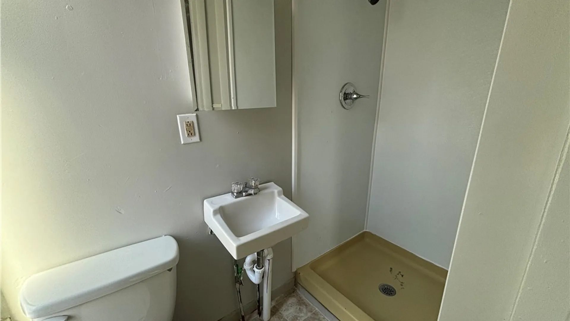 Property at 305 Hartson Street, Syracuse, NY 13204 14