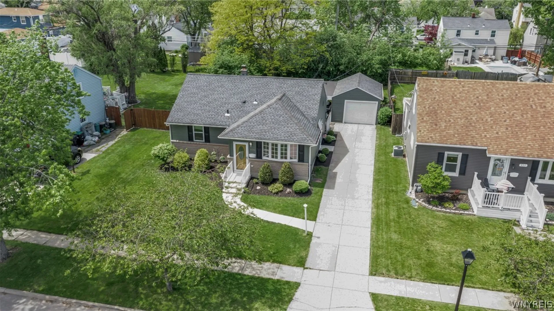 Property at 426 Ashford Avenue, Tonawanda, NY 14150 37