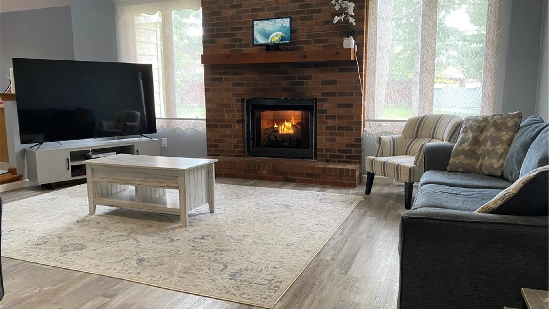 Property at 6015 Whitegate Crossing, Clarence, NY 14051 11