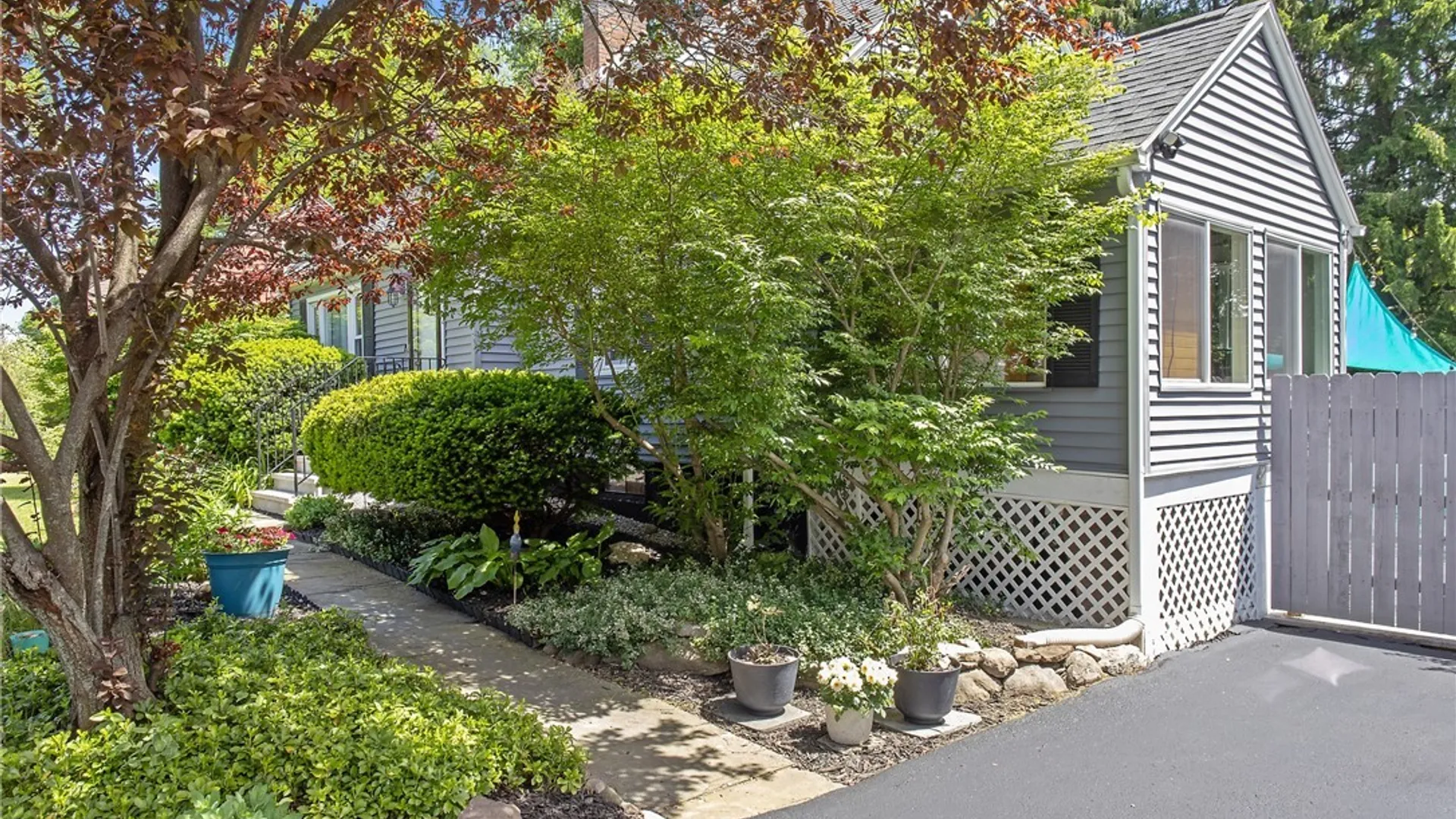 Property at 208 Mcclennan Drive, Manlius, NY 13066 5