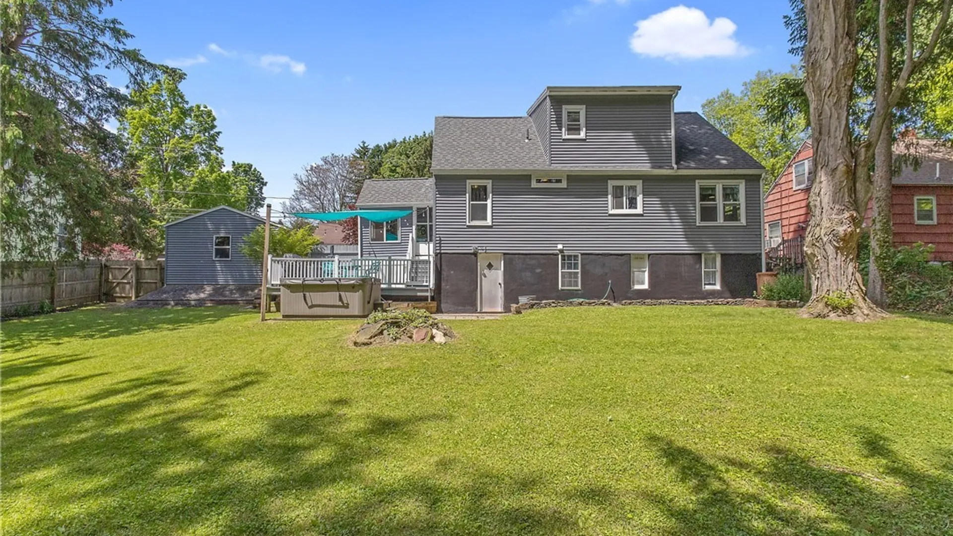 Property at 208 Mcclennan Drive, Manlius, NY 13066 32