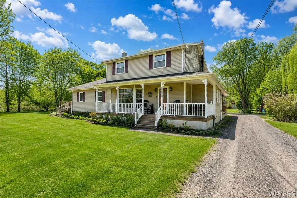 Property at 5458 Murphy Road, Lockport Town, NY 14094