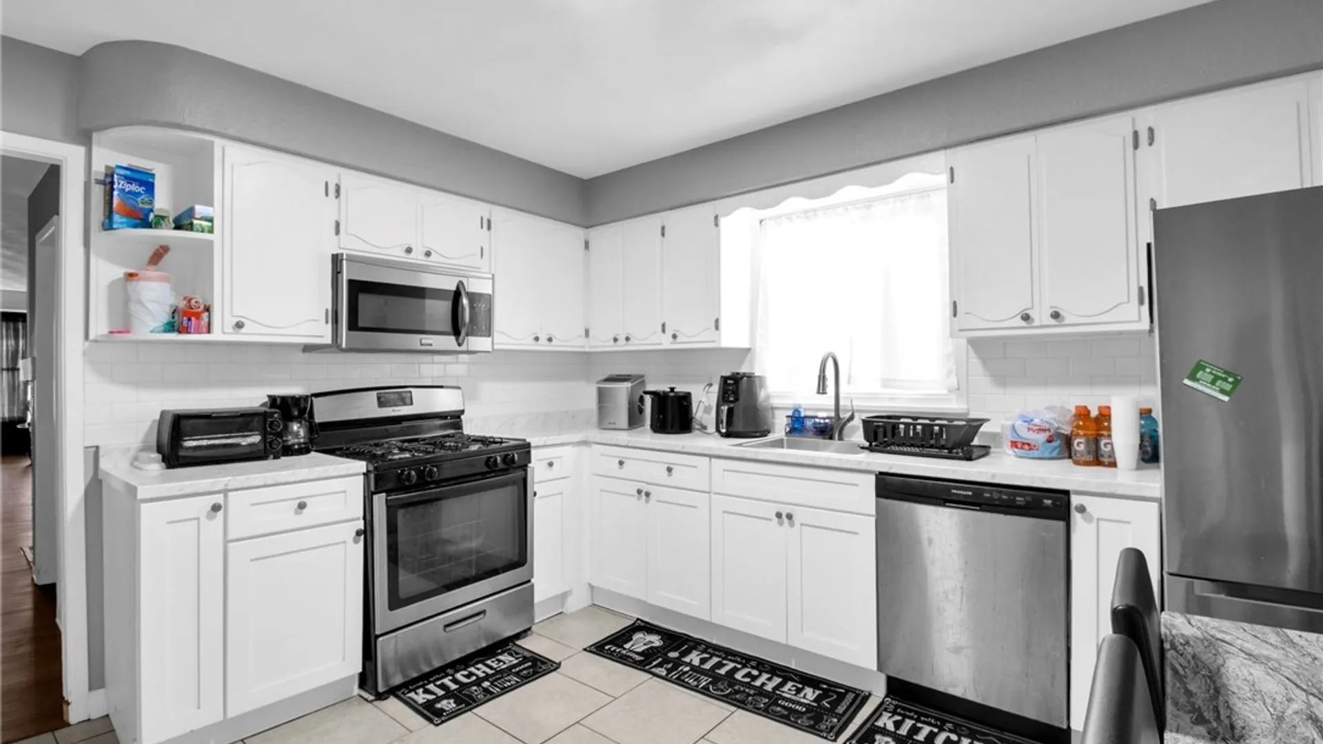 Property at 213 Stevenson Street, Buffalo, NY 14210 4