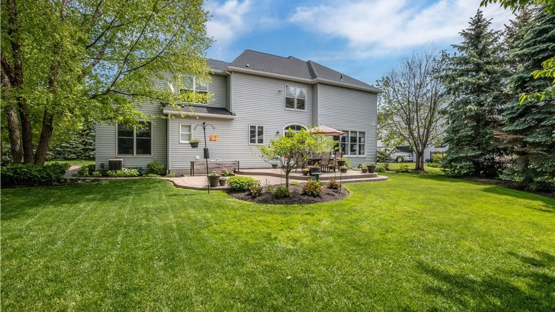 Property at 5591 Marthas Vineyard, Clarence, NY 14032 12