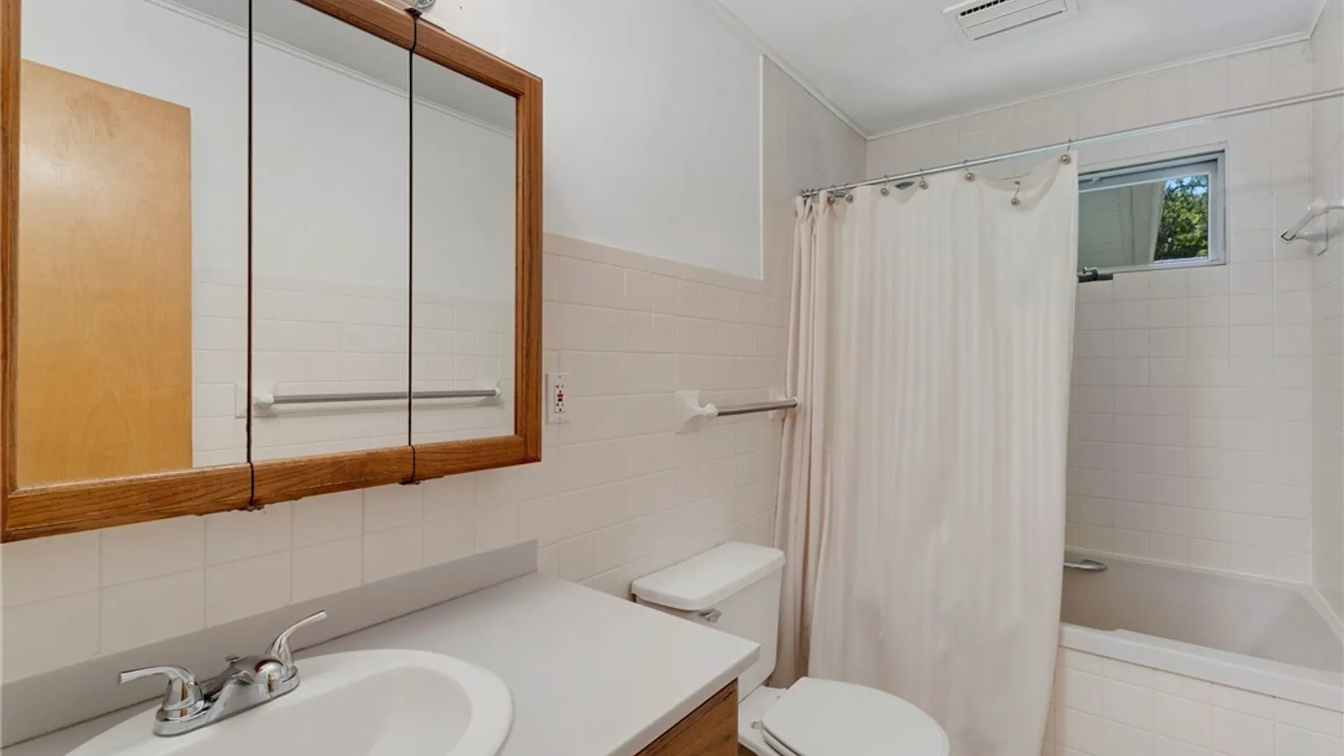 Property at 10 Sovocool Point, Lansing, NY 14882 13